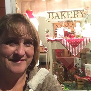 Meet your Posher, Stephenie